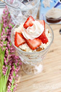 Easy Strawberry Shor