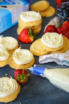 What a treat of a dessert I am going to try with our haul of strawberries! So easy to make these with Pillsbury Pastry Bags! #ad bit.ly/2K5QR82 Congrats @Kleinworthco on such a delicious recipe!